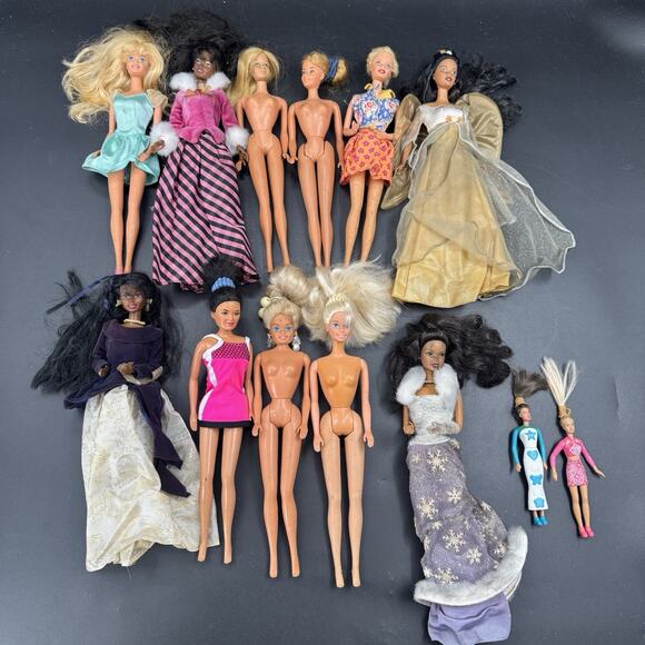 Lot Of 13 Vintage 1960s-1990s Vintage Barbie Dolls Official Barbie Dolls AS-IS - Picture 1 of 14